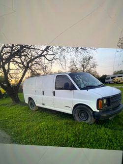 2001 Chevrolet Express