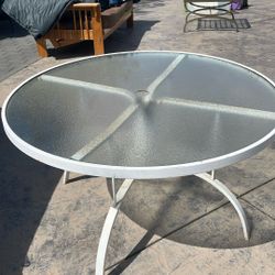 Patio table