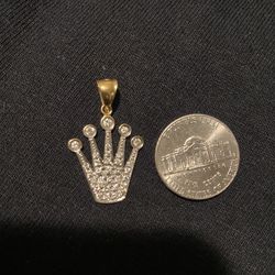 gold pendant diamond