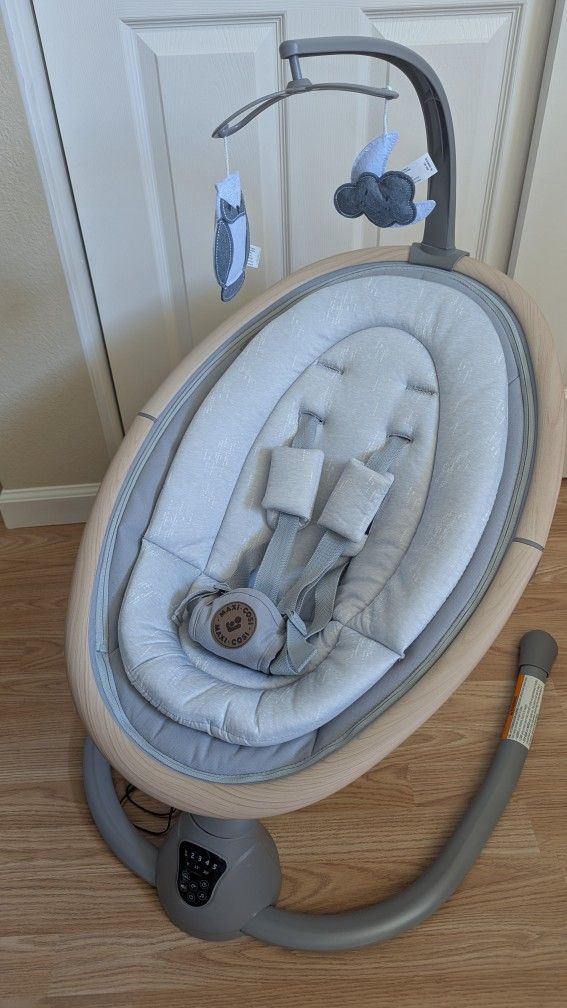Maxi-Cosi Cassia Swing LIKE NEW 