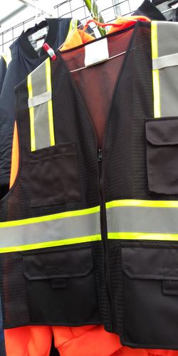 Black vest with reflector