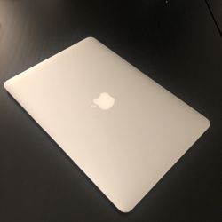 MacBook Air 13”