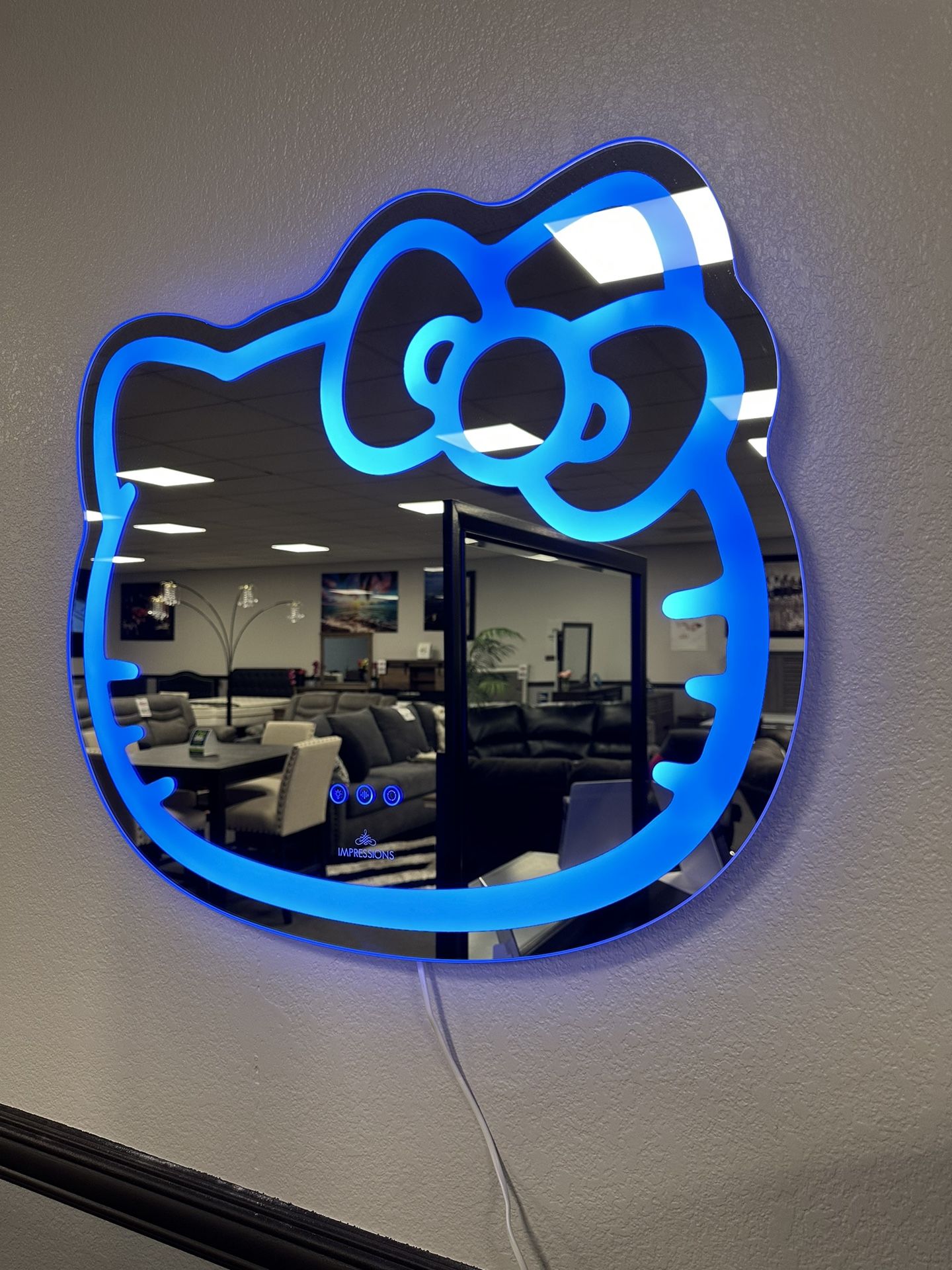 Hello Kitty W/ Changing LED Lights