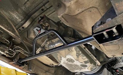 99-13 Chevy Silverado GMC Sierra 4l60e to 4l80e conversion crossmember