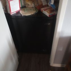 Deep Freezer 150.00
