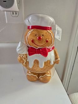Brand New Gingerbread Man 8" H Cookie Jar