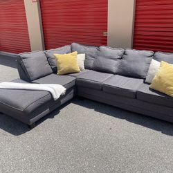 Dark Gray Sectional Couch- Delivery Available 🚚