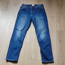 BEST Straight Leg High Rise Jeans size 4