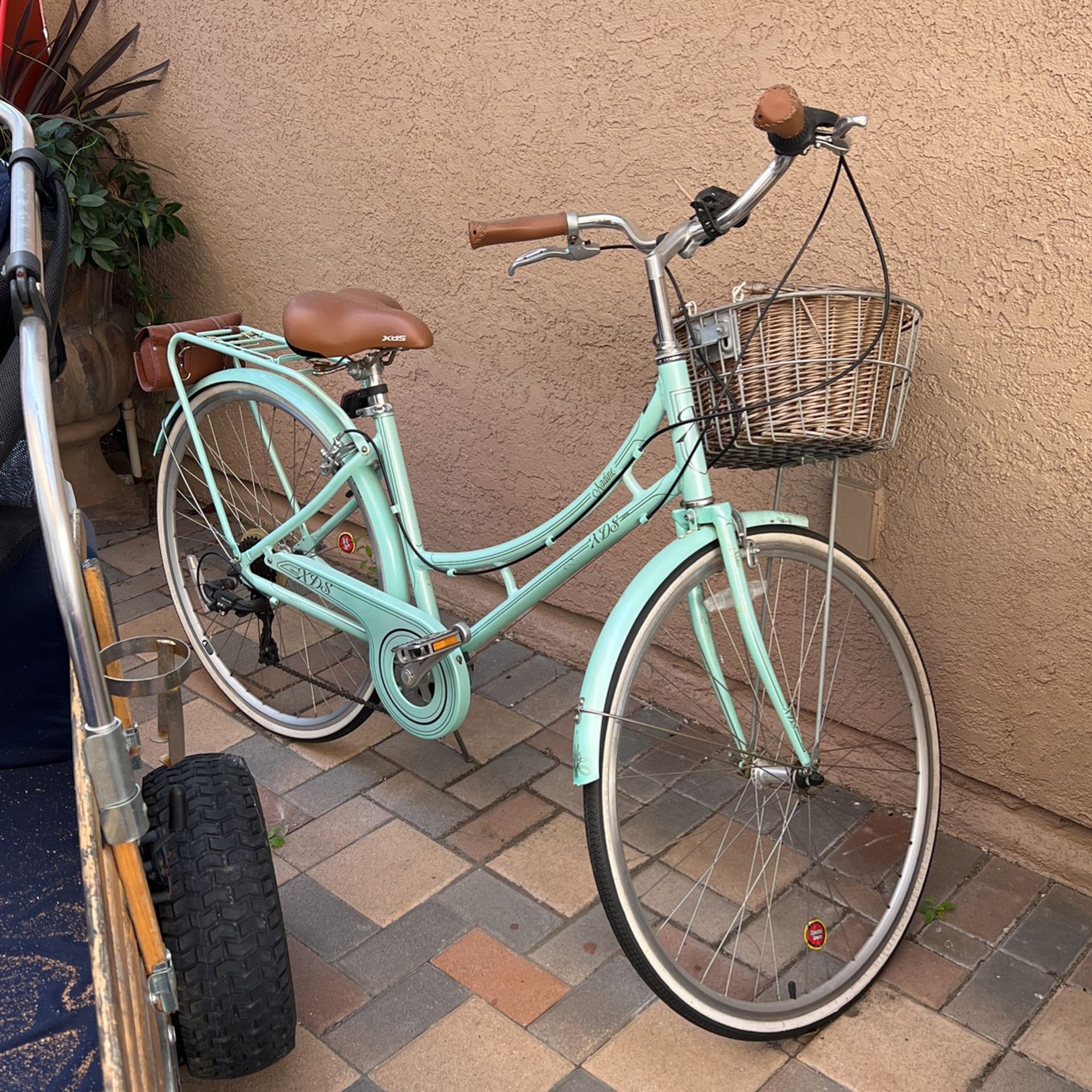 XDS NADINE 7SP WOMEN'S HYBRID CITY COMMUTER BIKE // PEARL MINT