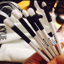 Kylie eyeshadow brushes
