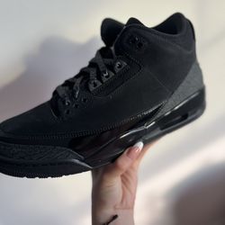 Air Jordan 3 Black Cat Size 10.5