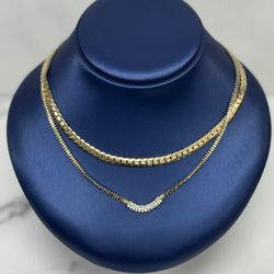 Gold Chain (Details In Description)