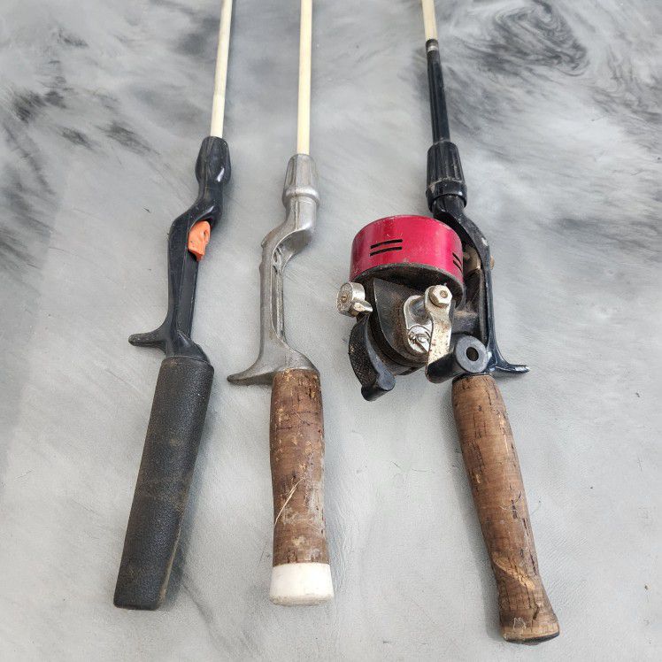 Vintage Fishing Rods N Reels 
