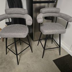 NEW BARSTOOLS 