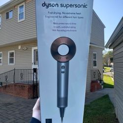 100% New & Certified Dyson Airstrait “Ceramic Pink” – Wet-to-Dry Straightener | Latest Model | Send Your Best Offer