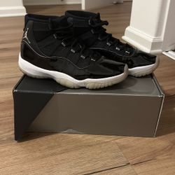 NDS Air Jordan 11 Retro “Jubilee” Size 9
