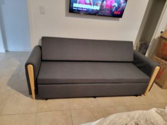 Pull Out Sofa Bed Like New
