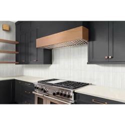 Arabescato Venato Fluted Honed Marble Wall Tile 4 in. x 12 in. (4.95 sq. ft./Case)