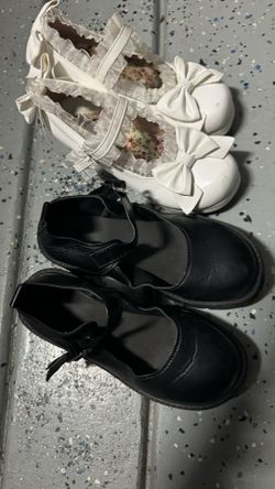 2pcs Doll Shoes Size 5