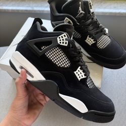 Jordan 4 White Thunder 