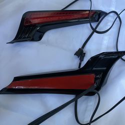 Motorcycle Filler Panel Lights LED Rear Fender Turn Signal Brake Lamp For Harley Touring Road King Street Glide 2014-Later (Color: Black Red)