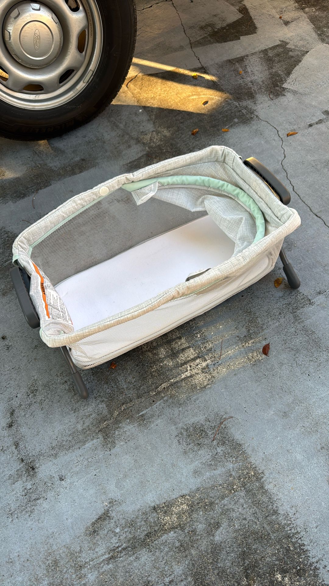 Greico bassinet