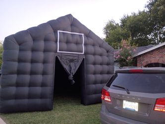 Inflatable Party tent