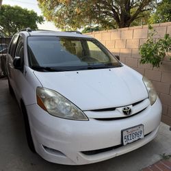 2006 Toyota Sienna