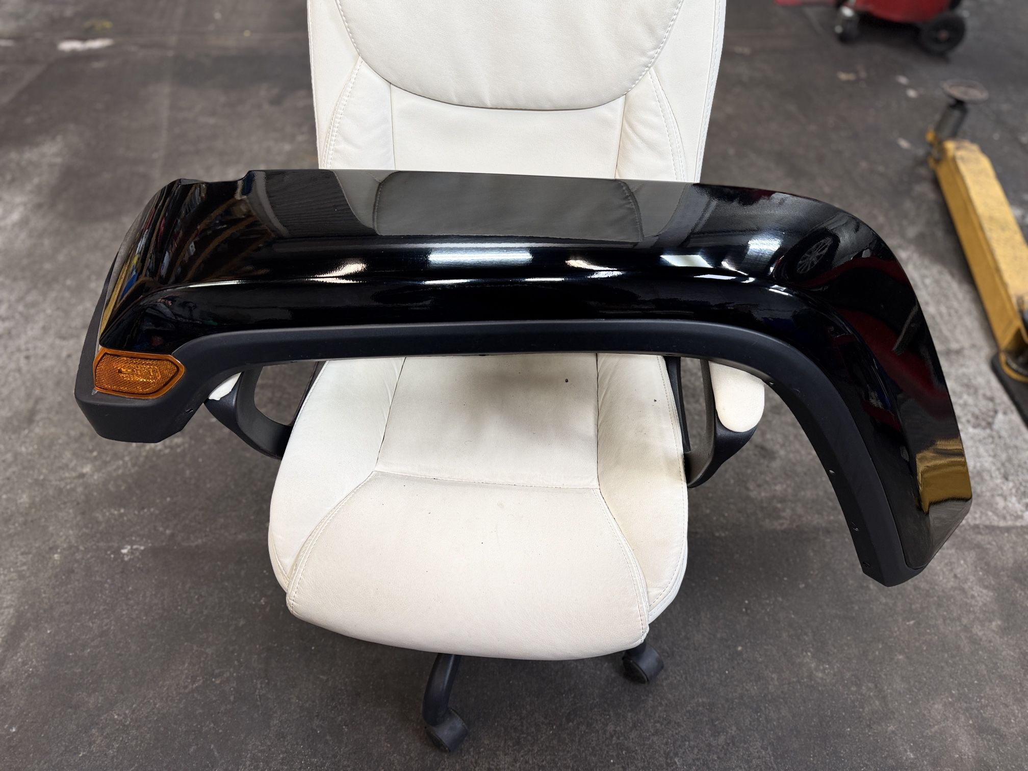 Jeep wrangler L/F fender flare