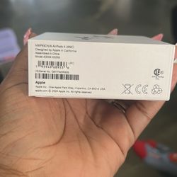 Apple AirPods 4 With Noise Cancellation 