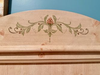 Girls Bedroom Set with Floral Design