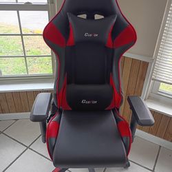 Clutch Gaming Chair