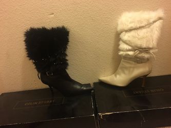 Women boots size 10