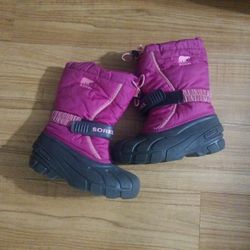 Sorel snow Boots For Girl Size 1