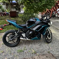 2021 Kawaski Ninja 650
