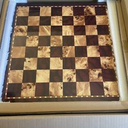 Brand New Premium 18 Inch Chess Set With 4 1/4 Size Chess Pieces 