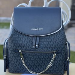 Michael Kors Large Backpack; New in Box/Mochila MK nueva en caja de regalo