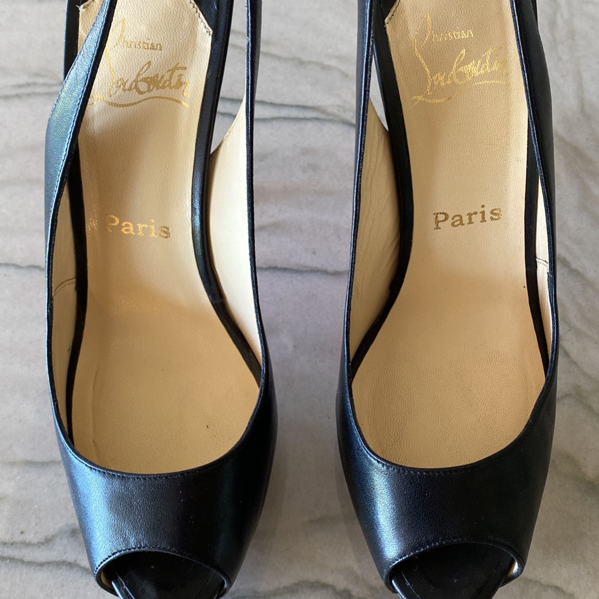 Christian Louboutin -Classic Black Patent Heels for Sale in Scottsdale, AZ  - OfferUp