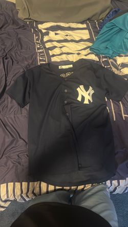 Aaron Judge Yankees Jersey Size Small Men’s