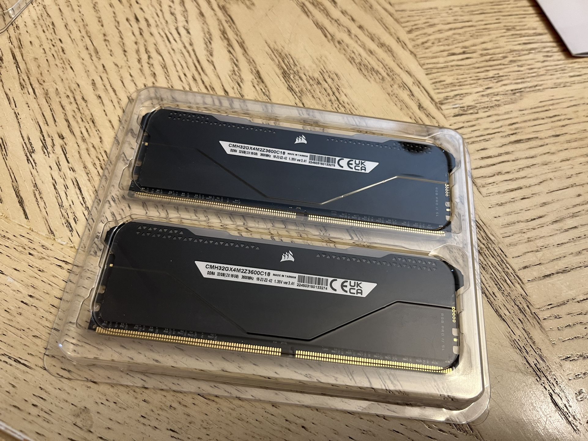 Corsair Vengeance RGB Pro SL 32GB (2x16GB) DDR4 3600