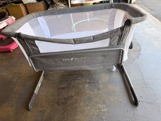 Baby delight Bed side Bassinet