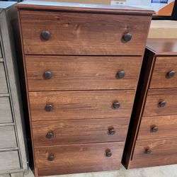 Chest Drawer 5 Drawer And 4 Drawer Available 