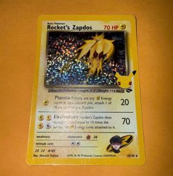 Rocket's Zapdos - 15/132 - Pokemon Celebrations Classic Collection Holo Rare