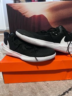 Nike Zoom Low-Top Sneakers Black White