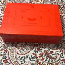 Nabi Jr 8GB 5" Kids Tablet SNBJR-MT5C No charger!! Bundle looks like open box