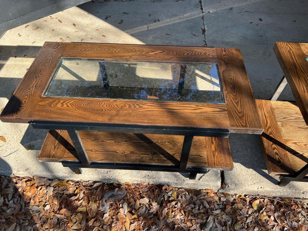 Coffee Table 2 End Tables