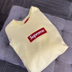 Supreme Bogo Crewneck Pale Yellow!