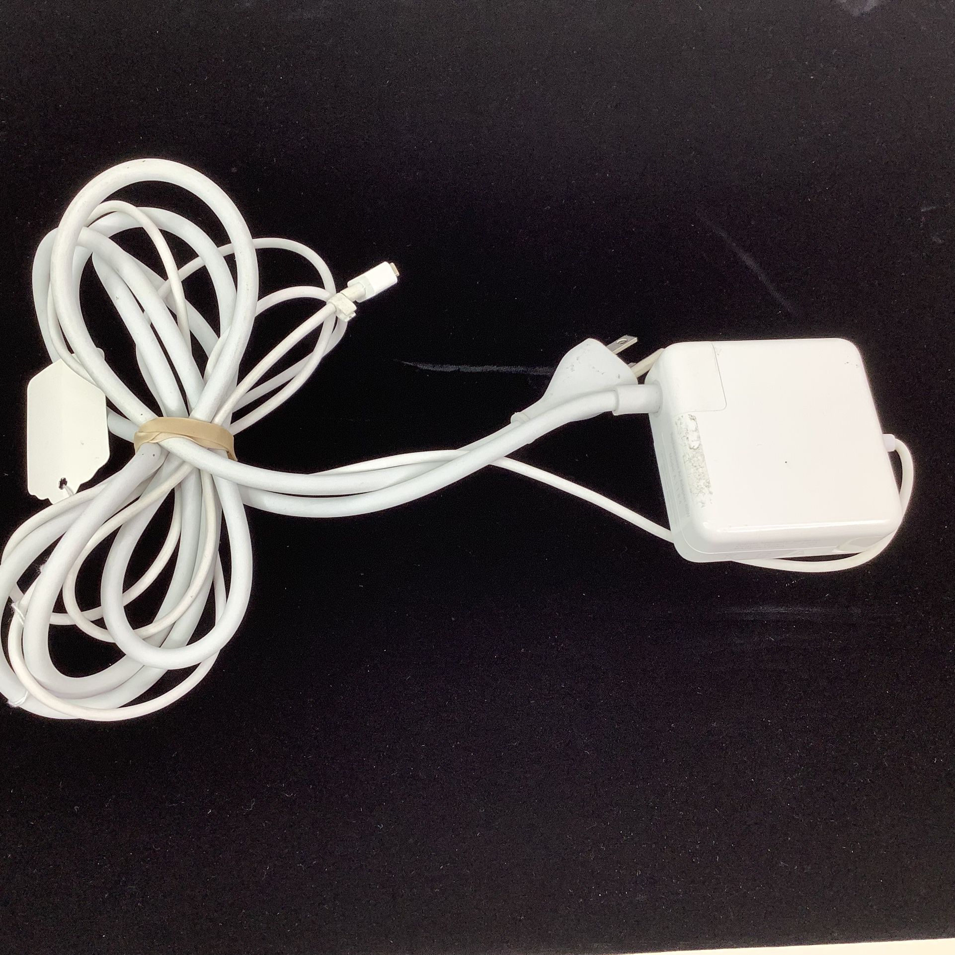 Apple MacBook Replacement Chargers 