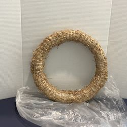Straw Wreath Form 16”