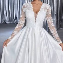 NWT Wedding Dress SIZE 16S